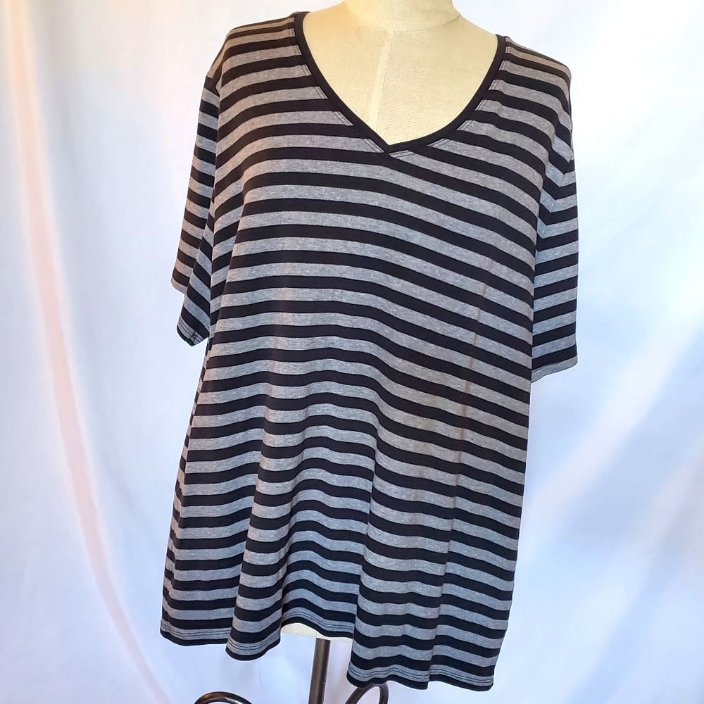 Lane Bryant Black & Gray Striped Shirt, Size 26/28